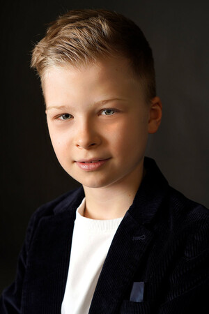 Лев Меркулов