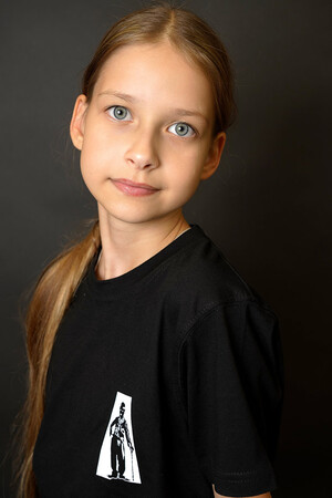 >Алеся Тыщенко